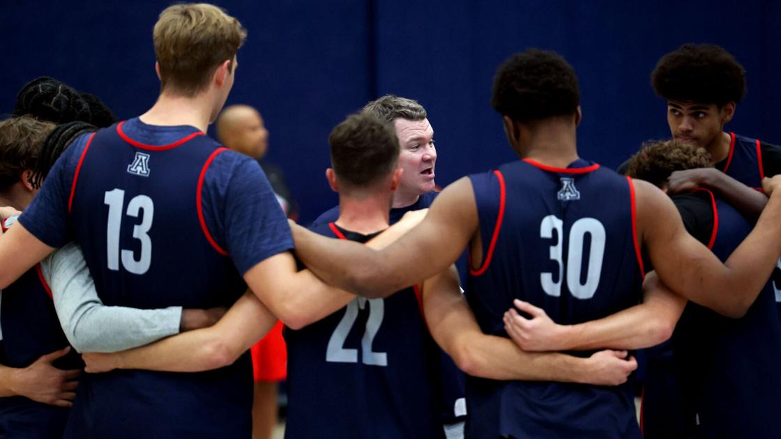 Despite success, Arizona's Tommy Lloyd keeps his ego in check