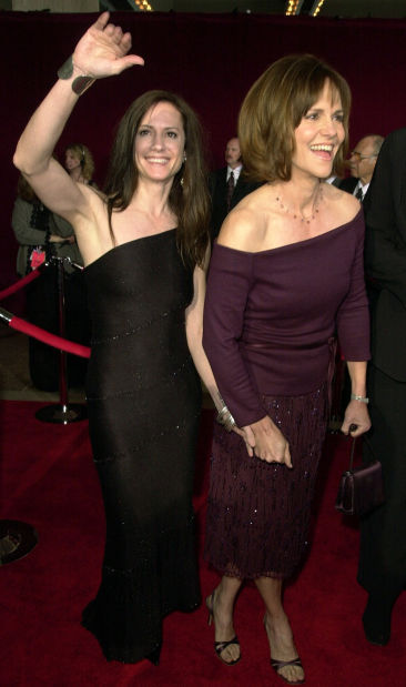 Sally Field, Holly Hunter