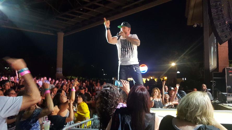 Brantley Gilbert made a quiet Thursday night feel like the ...
