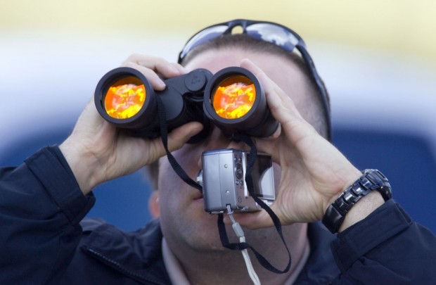 Helicopter crash injures 3, kills 1