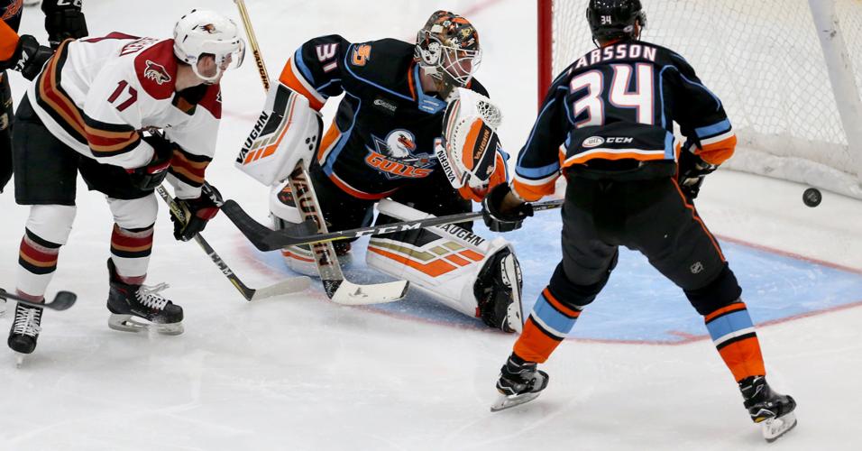 Roadrunners vs San Diego