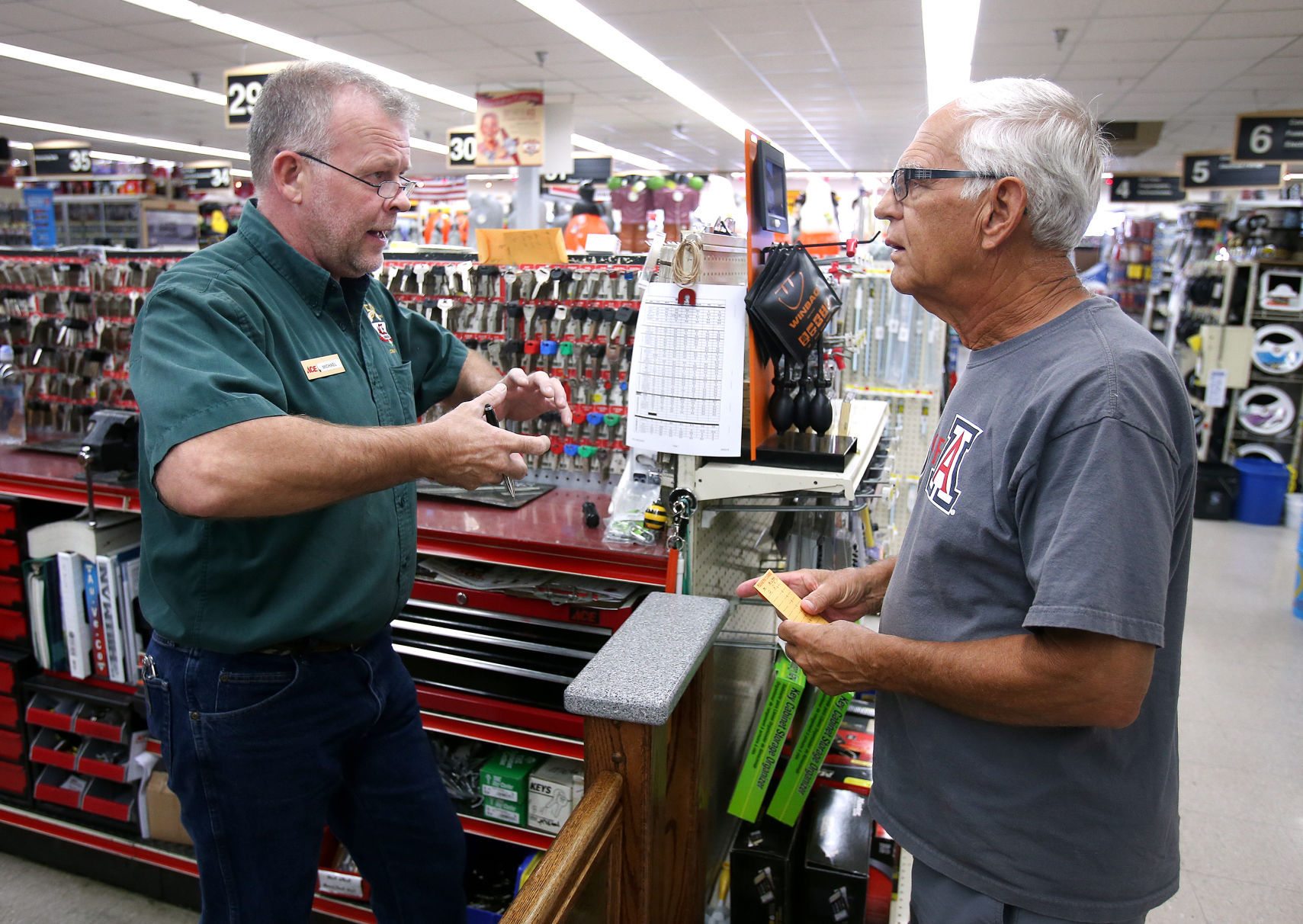 ace hardware train set