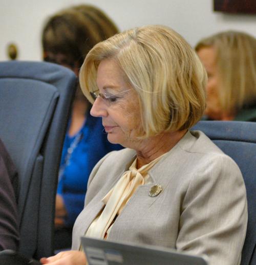 Sex abuse deal could clear way for $11.8B AZ budget