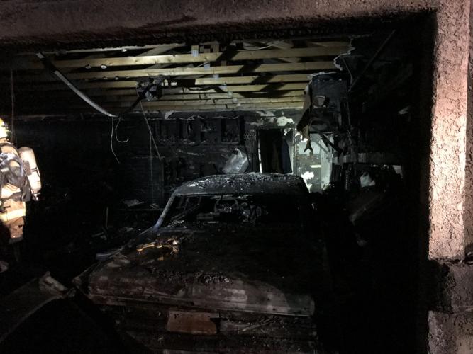 5 cars destroyed in fire 2