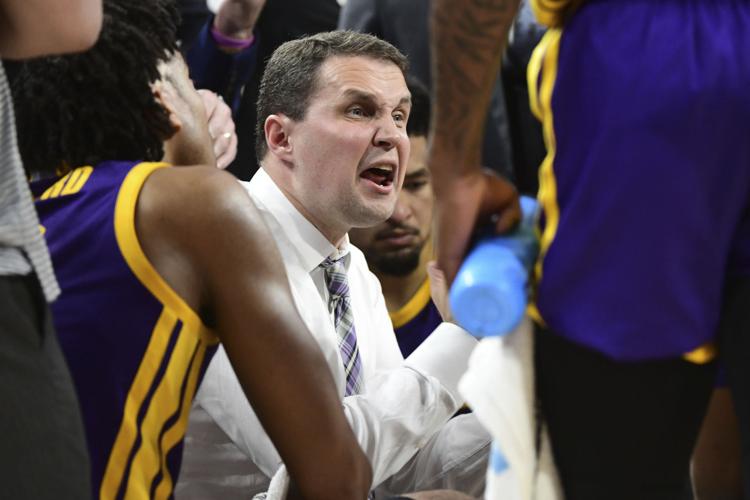 LSU Arkansas Basketball