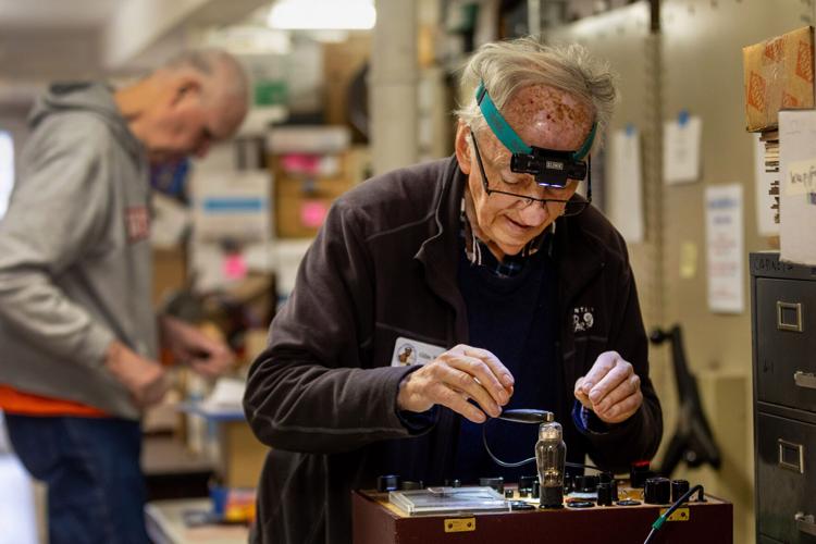 TRV-UST-BAYAREA-RADIO-MUSEUM-3-SJ