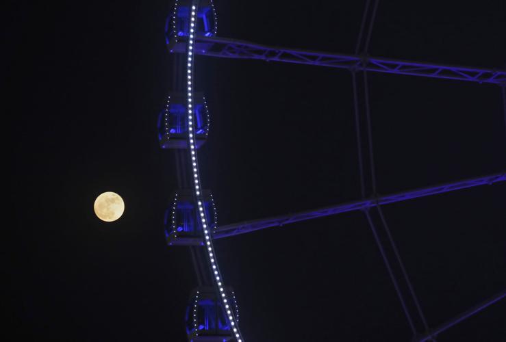 Hong Kong Supermoon