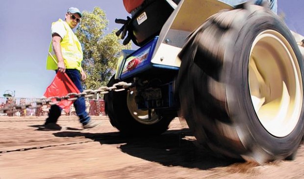 Tractor pull has draw all its own  