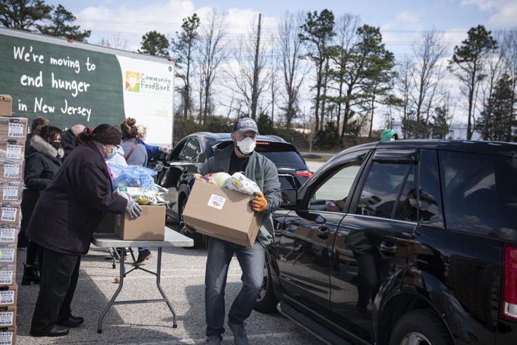 042320_nws_fooddrive