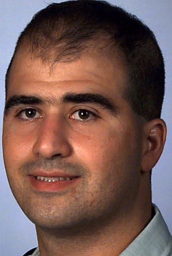 Weeping soldiers tell of carnage in Fort Hood attack   