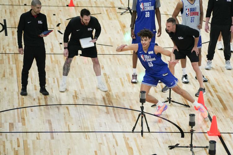 BASKETBALL-NBA/