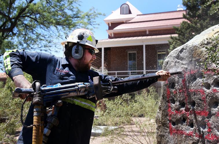 UA rock-drilling competition