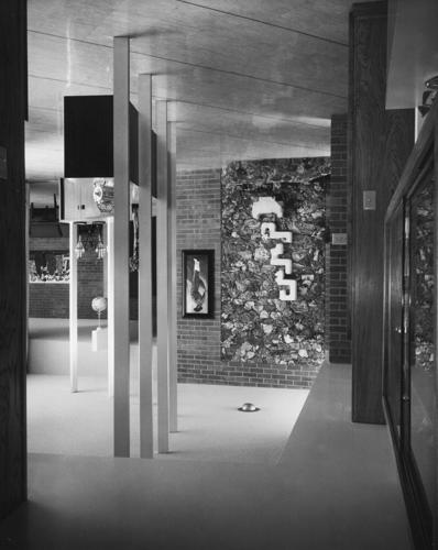 1960 photos: Built for happy living