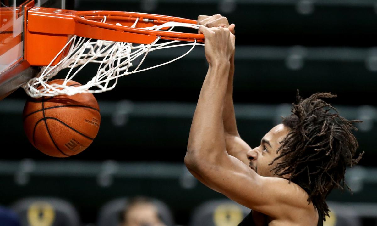 Oregon Ducks Beat Arizona Wildcats 74 73 In Overtime Arizona