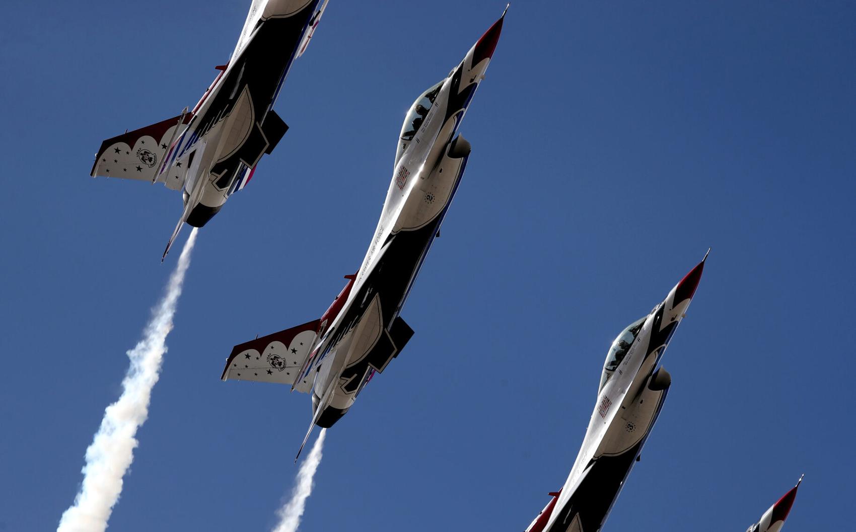 'Thunder and Lightning' to strike as Tucson air show soars back