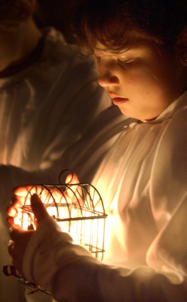 Photos: Las Posadas procession, a tradition in Tucson