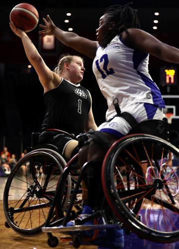 UTA defeats Arizona womens wheelchair basketball