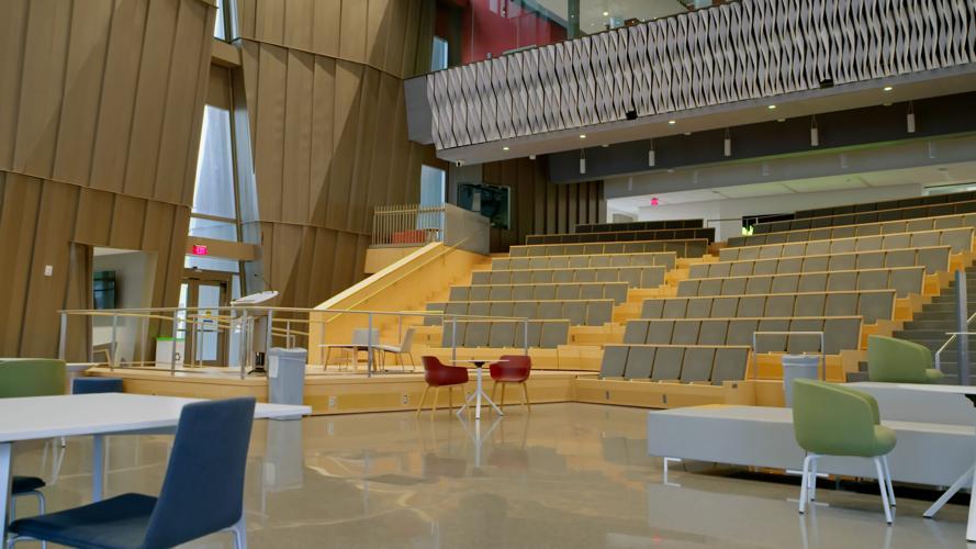 Helath Sciences Innovation Building_10.jpg