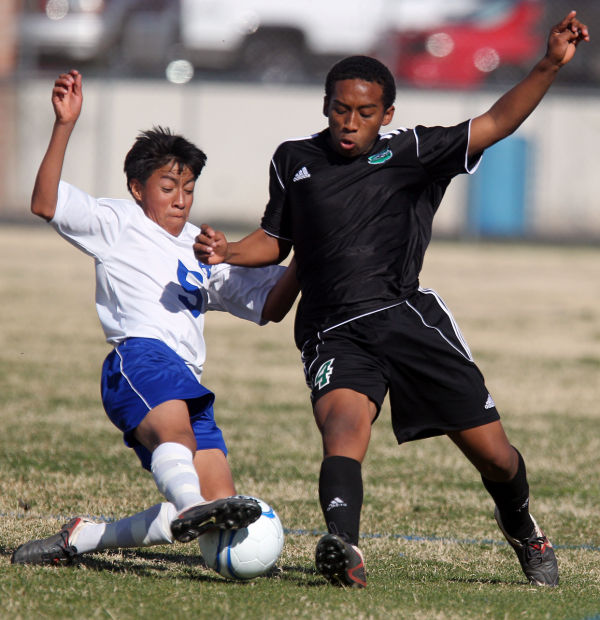 No. 15 Amphitheater at No. 7 Palo Verde boys high school soccer
