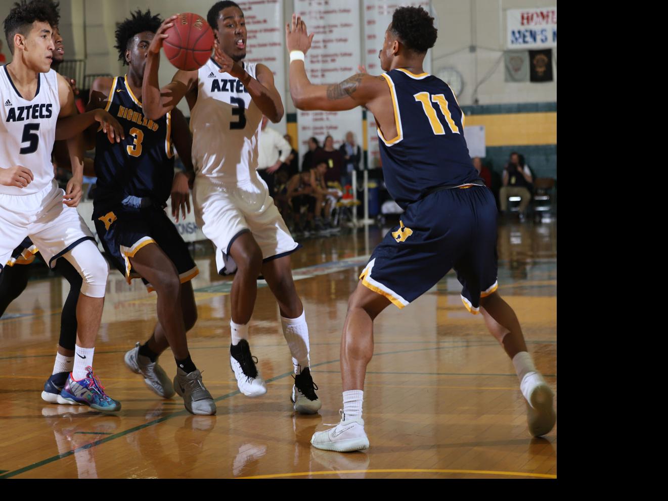 Photos Pima Aztecs Advance To Final Four Of Njcaa Basketball