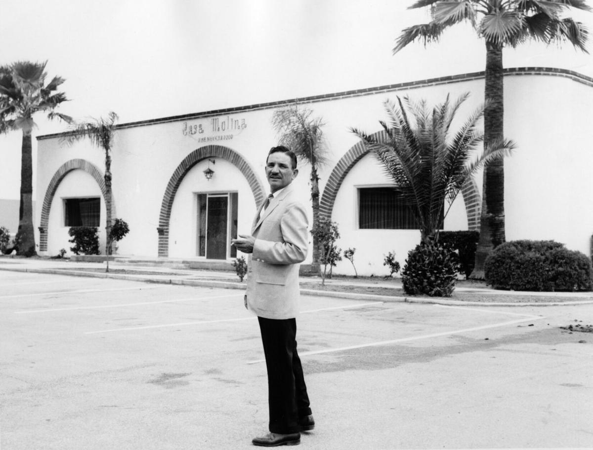 Casa Molina Broadway, 1964