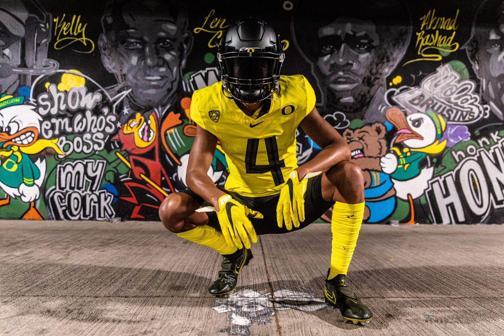 Anaheim Star Receiver Tetairoa McMillan Commits To Oregon Ducks Over ...