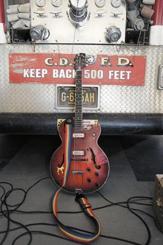 This band in Corona de Tucson is smokin'  