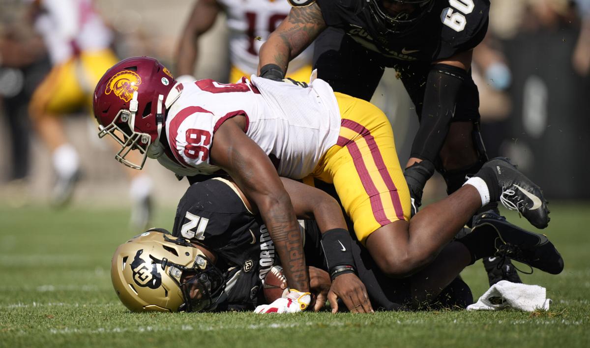 121721-tuc-spt-pac12hotline-p1