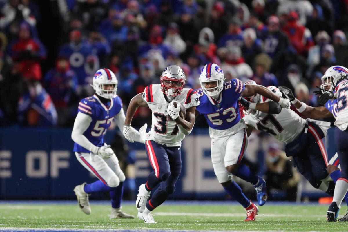 Harris gashes Bills D