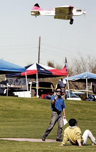 Vintage model planes take flight  
