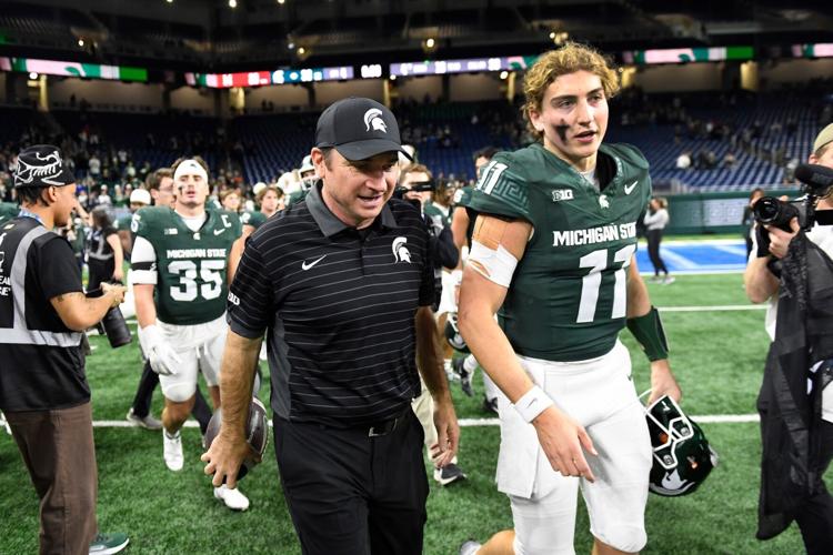 Maryland Michigan St Football