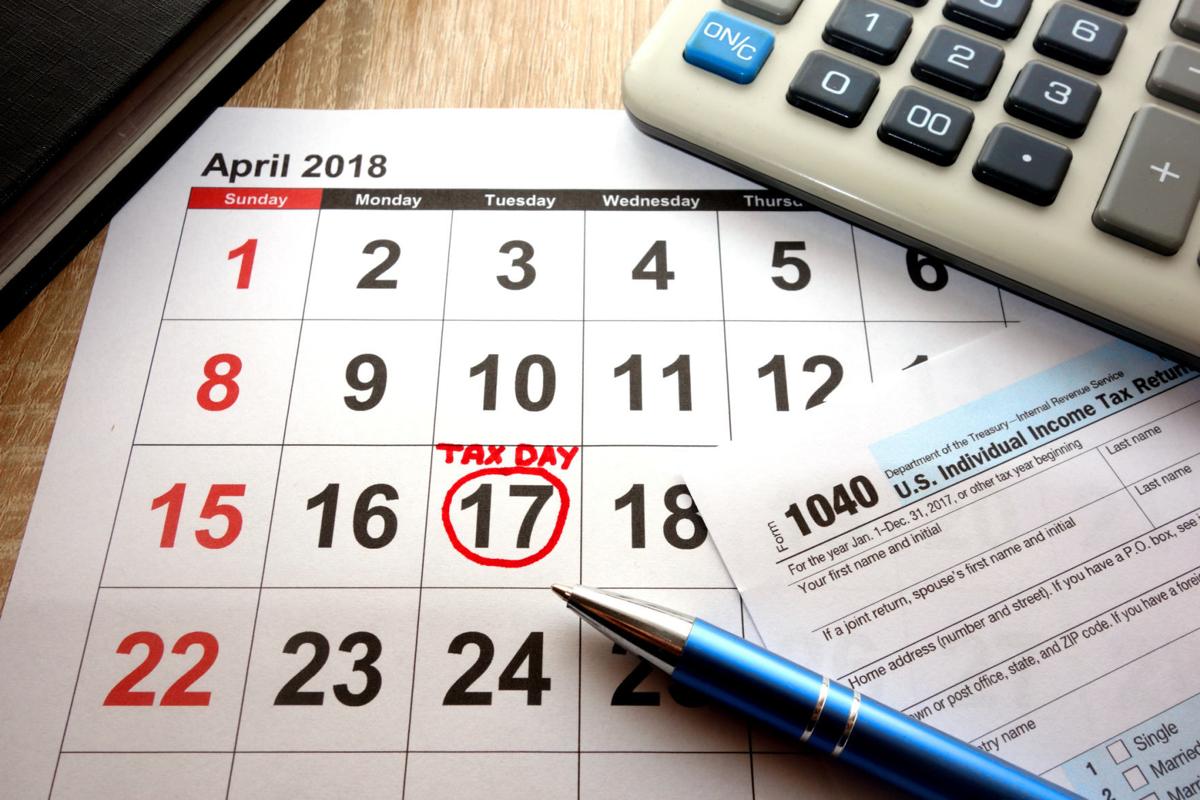 2017-2018 Tax Season Filing Key Dates and Deadlines Filing. Not sure if you can claim that? Notice a mistake on last years return? Get your tax filing questions answered here. You'll find information on extensions, past returns, state returns and anything else that deals with filing taxes.
