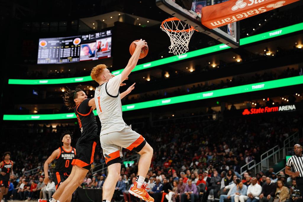 Nico Mannion Josh Green Flash Signs Of Future At Arizona In