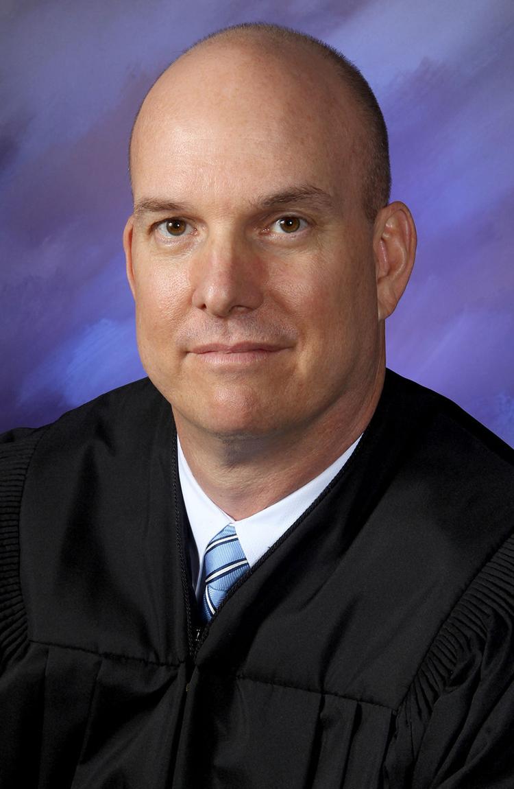 Senate confirms Trump nominee Hinderaker to serve as federal judge in Tucson