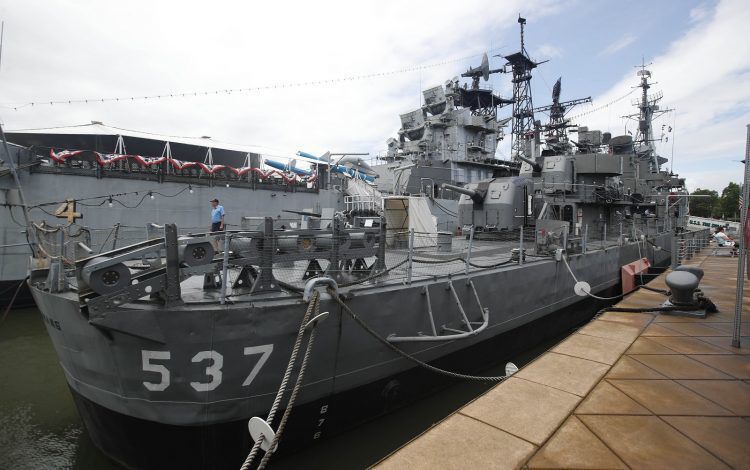 USS The Sullivans 100 Things