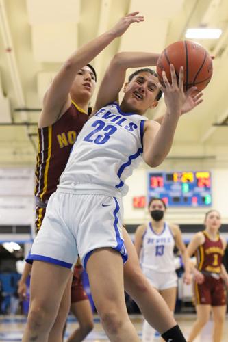 Nogales at Sunnyside girl's high school basketball