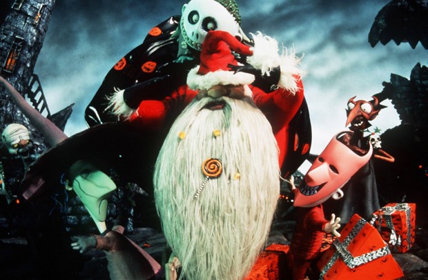 Local Scene: Loft's holiday sing-along rewards tacky attire   