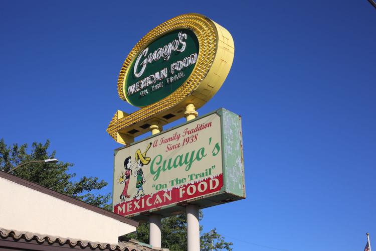 guayo's on the trail sign.JPG