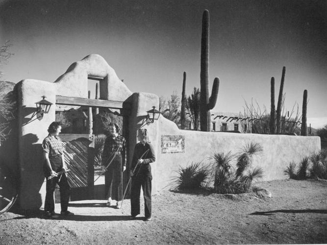 Hacienda Del Sol Guest Ranch Resort