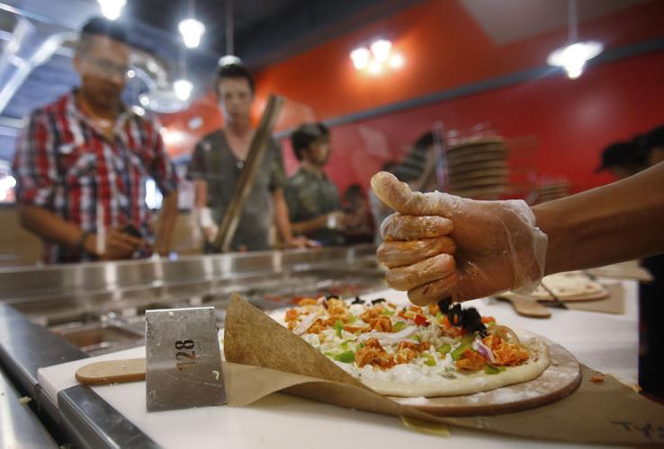 Pionic Pizza grand opening