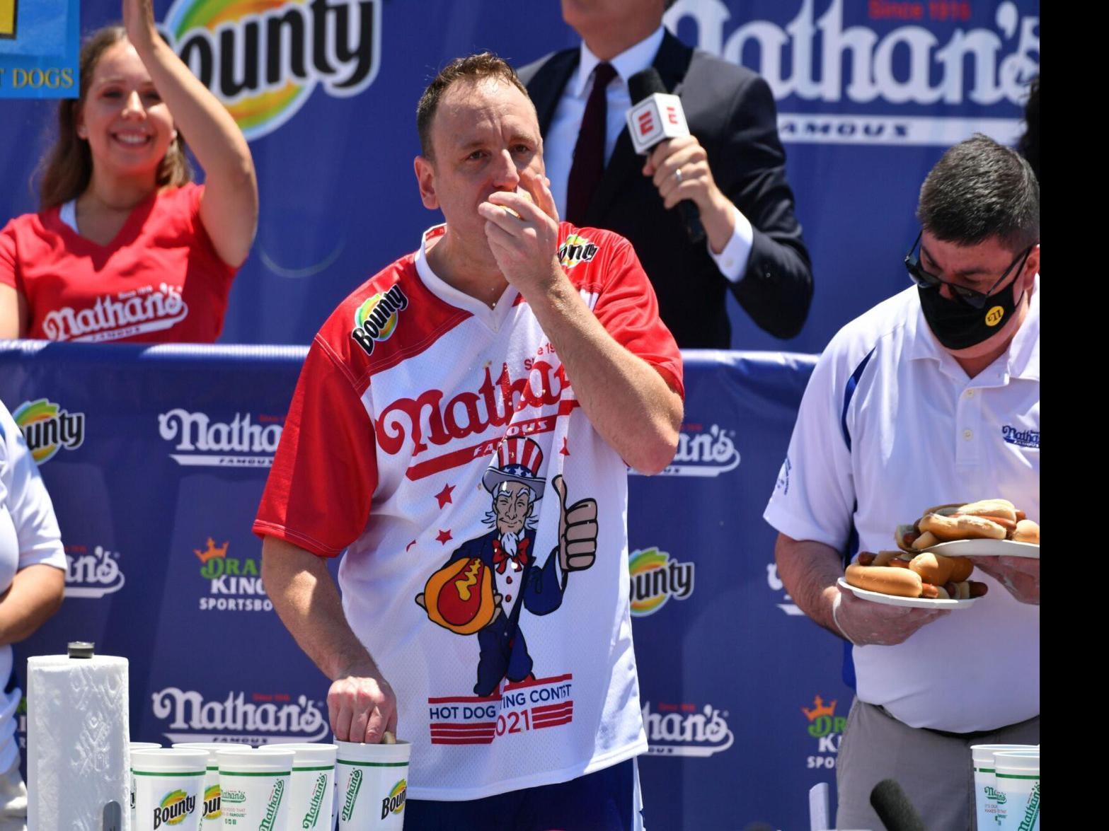 Joey Chestnut Wins Nathan S Hot Dog Contest For 14th Time National News Tucson Com