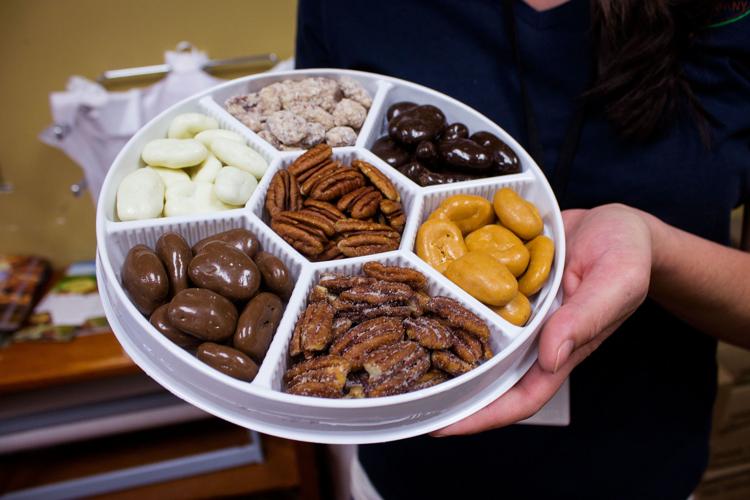 Madera Canyon trip, Green Valley pecans