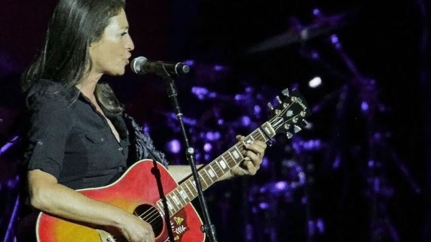 Tale of two lists: Tucson singer-songwriter Linda Chorney is up for a Grammy | Music