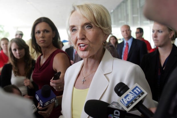 Judge blocks vital parts of AZ immigration law   