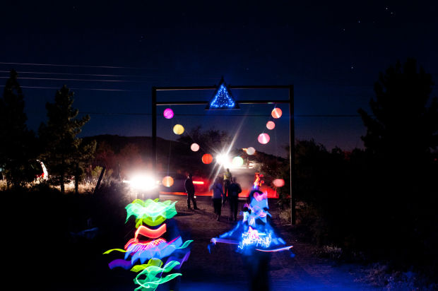 090513-cal-Glow Fest-p2