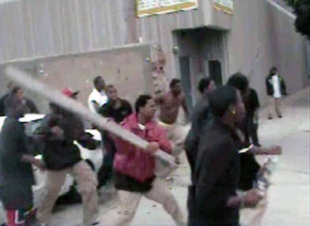 Video shows teens beating Chicago student to death  