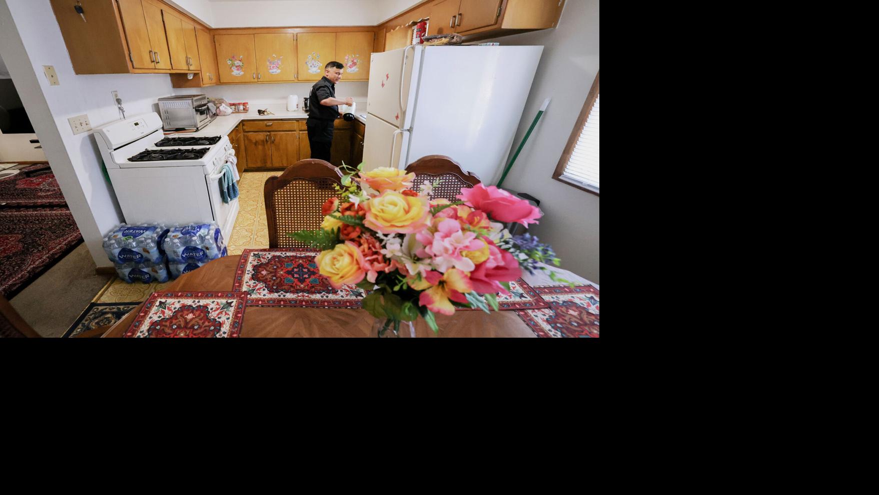 Afghans who risked their lives for U.S. still separated from families after 4 years