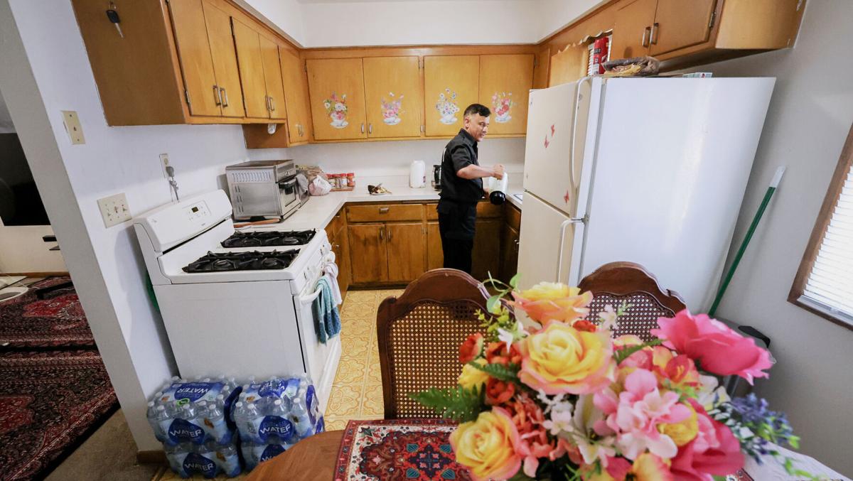 Afghans who risked their lives for U.S. still separated from families after 4 years