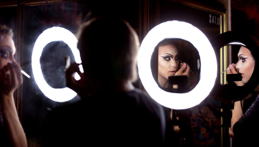 Gabe Wing/Natalia Flores