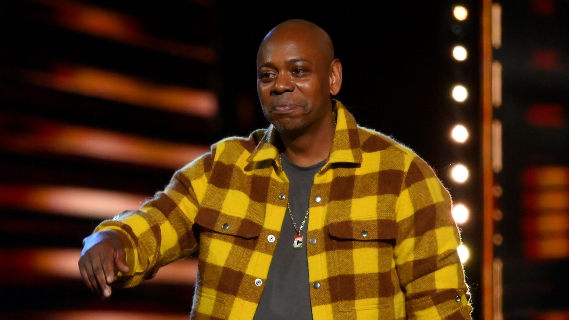 Comedian Dave Chappelle Attacked On Stage, Video Shows | National News ...